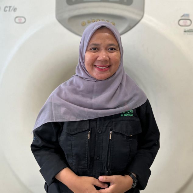 Nani Lasiyah, Amd.TEM, S.Si, M.Si